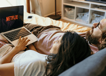 netflix laptop